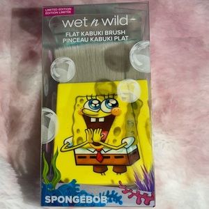 Wet n Wild SpongeBob Kabuki Brush